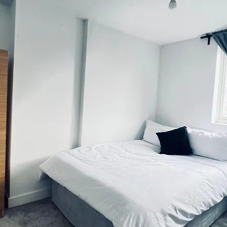 Cricklewood Boutique Stay London Room photo