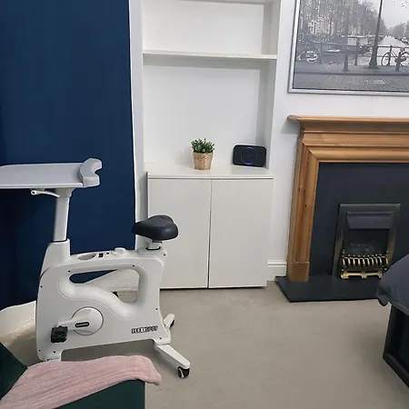 Cricklewood Boutique Stay London Room photo